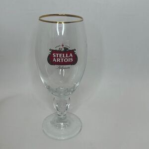 Stella Artois Belgium Draft  Ale Lager Beer 16 Ounces Red Gold Trimmed Stemmed